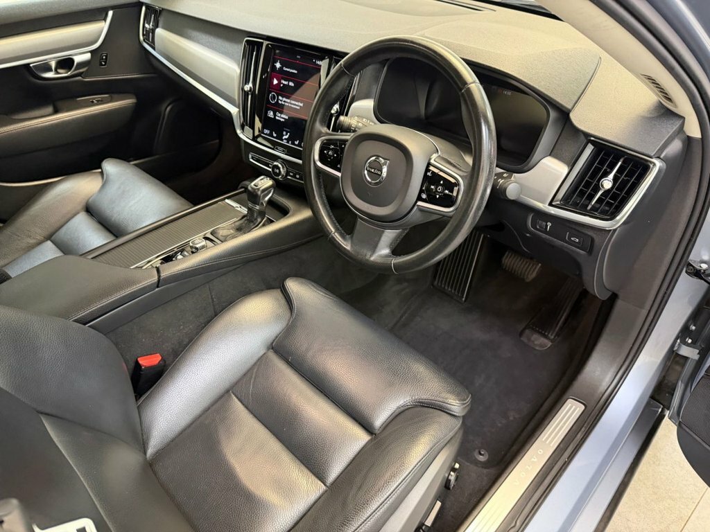 Volvo S90 T4 Momentum Plus Geartronic S Grey #36