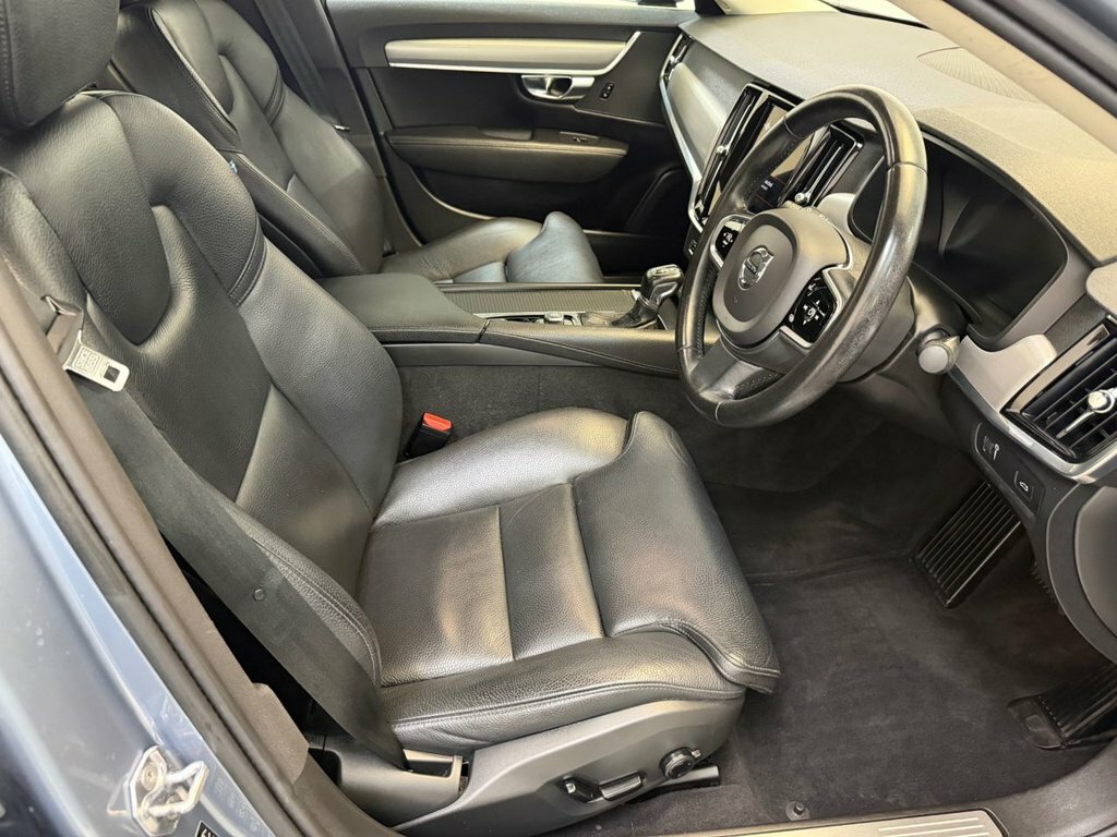 Volvo S90 T4 Momentum Plus Geartronic S Grey #34