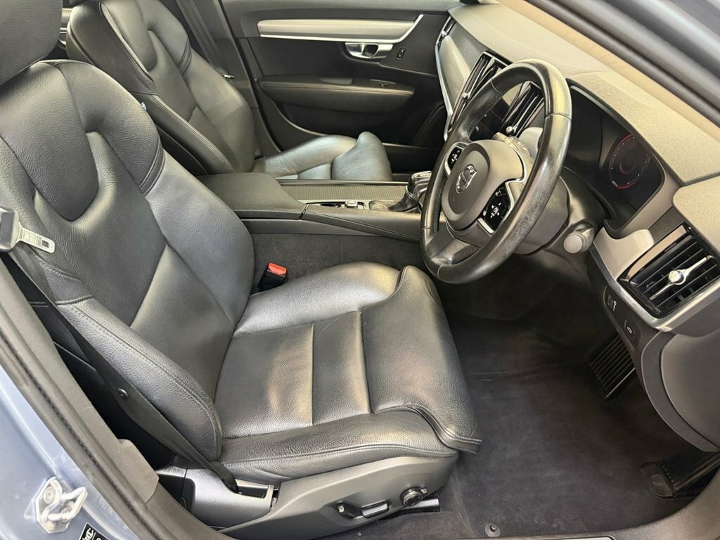 Volvo S90 T4 Momentum Plus Geartronic S Grey #12