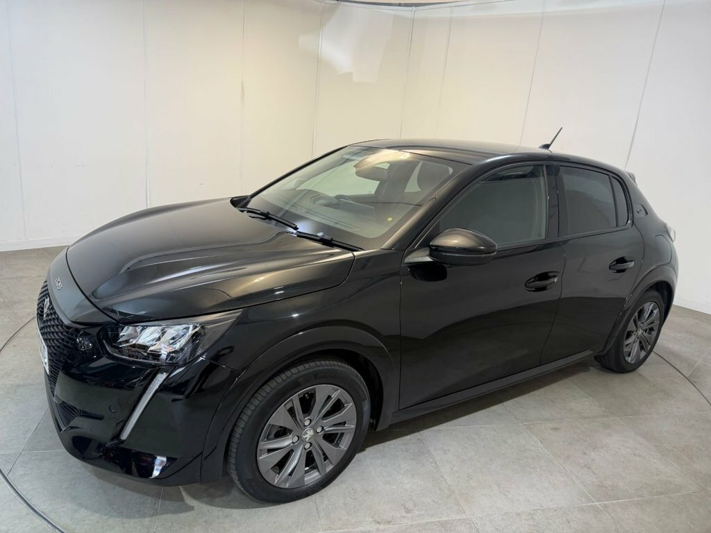 Peugeot e-208 50Kwh Allure Black #8