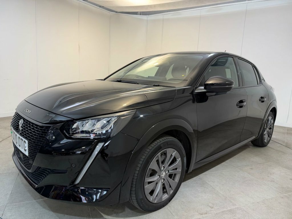 Peugeot e-208 50Kwh Allure Black #33