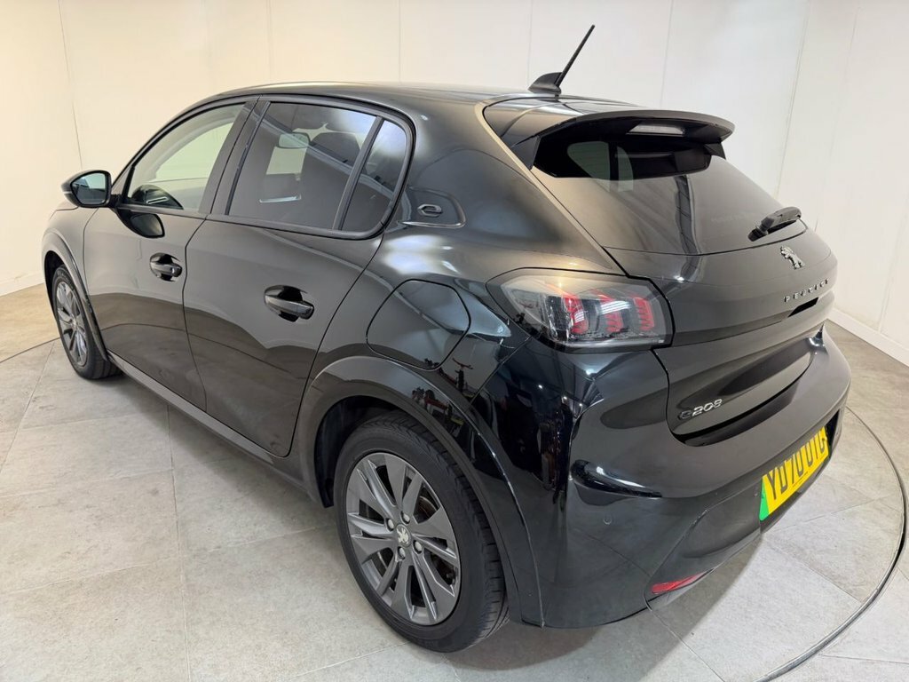 Peugeot e-208 50Kwh Allure Black #9
