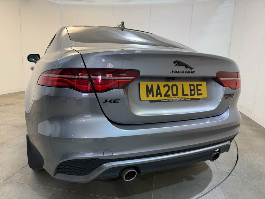 Jaguar XE Saloon 2.0 P250i R-dynamic S Euro 6 Ss Silver #11