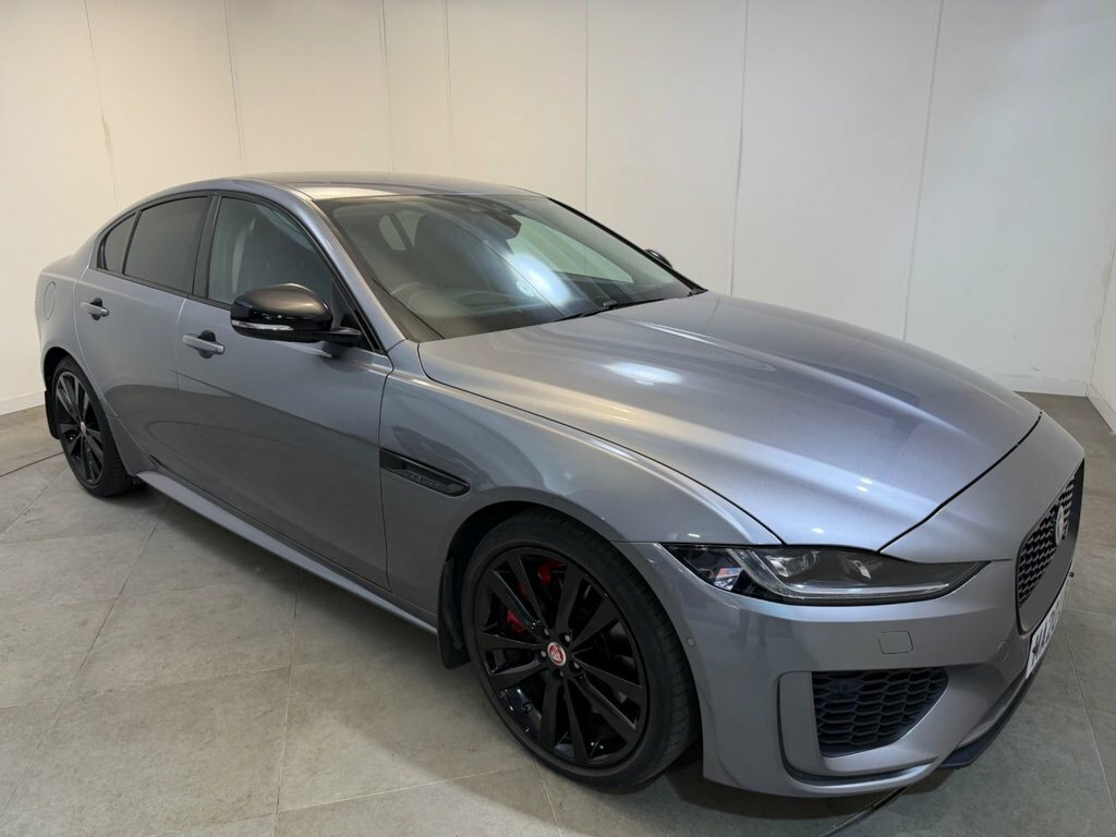 Jaguar XE Saloon 2.0 P250i R-dynamic S Euro 6 Ss Silver #43