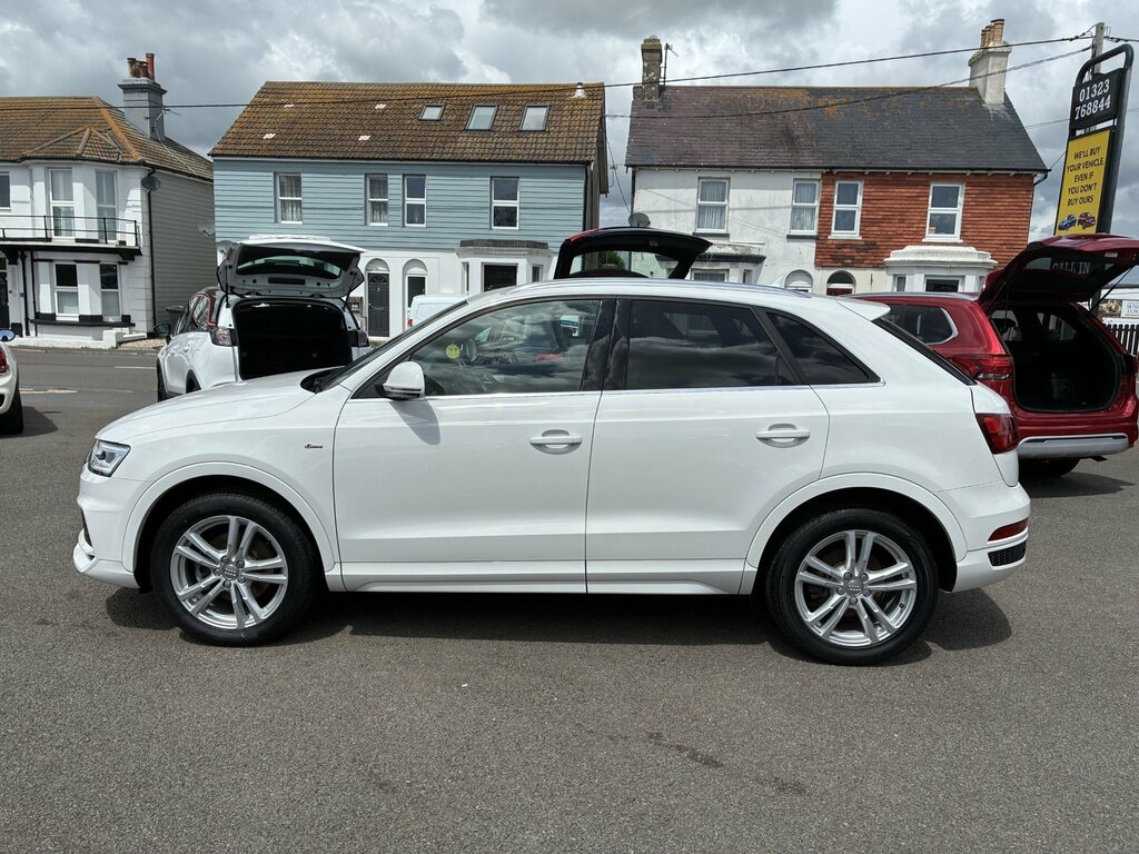 Audi Q3 S Line Edition 1.4 Tfsi Cod Suv S Tron RE18YLR White #5
