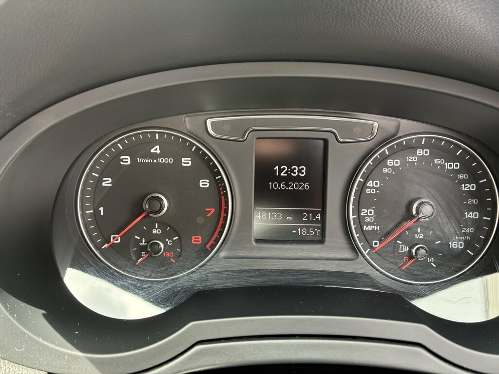 Audi Q3 S Line Edition 1.4 Tfsi Cod Suv S Tron RE18YLR White #4