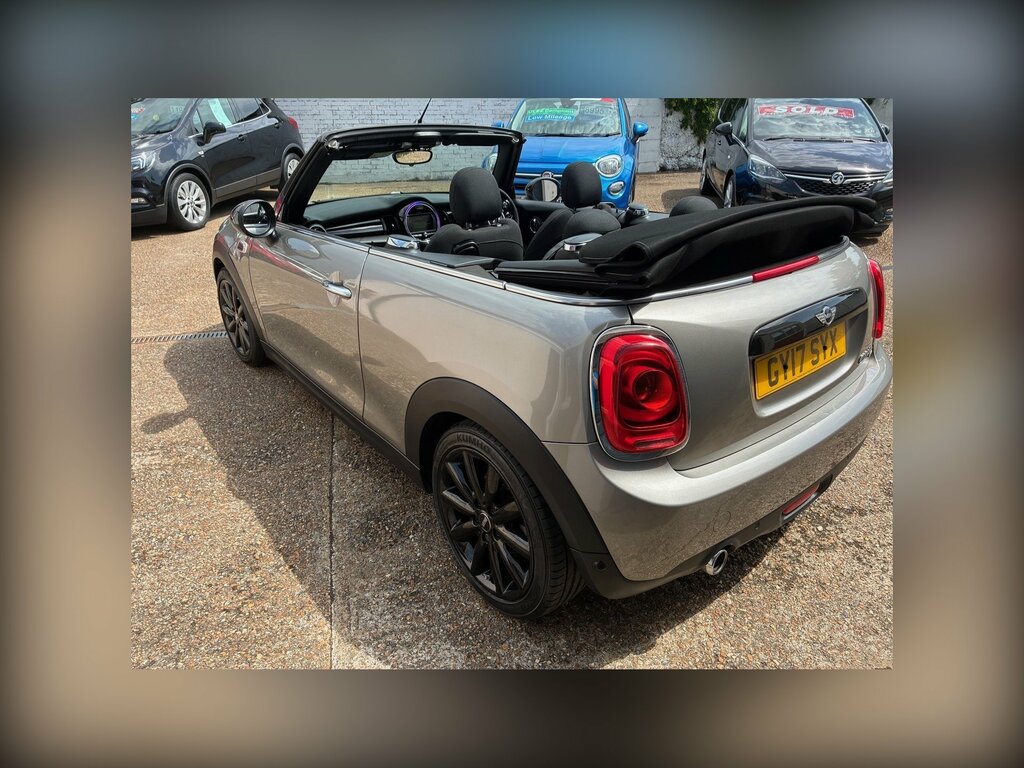 Mini Convertible Cooper D 1.5 6 Euro 6 Ss Silver #3