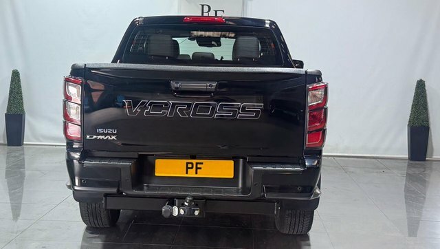 Isuzu D-Max 1.9 Td V-cross Pickup Double Cab 4 CN75XGH Black #5