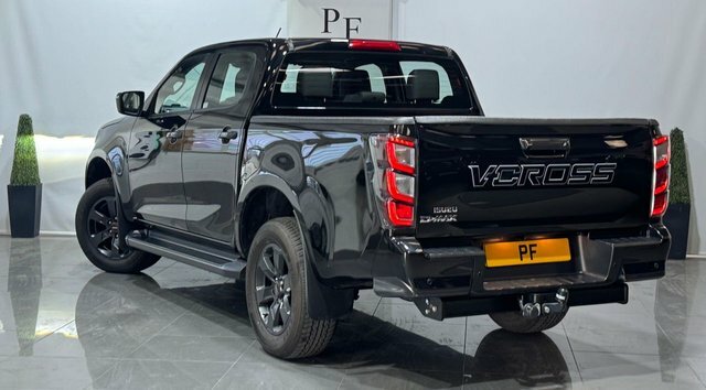 Isuzu D-Max 1.9 Td V-cross Pickup Double Cab 4 CN75XGH Black #6