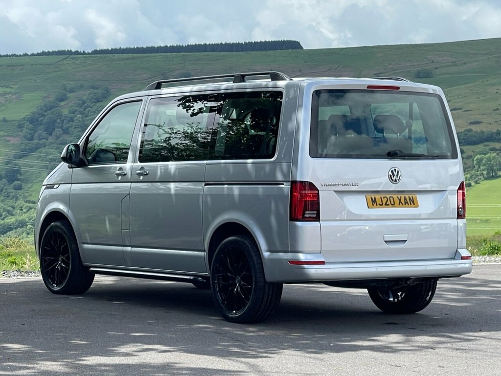 Volkswagen Transporter Shuttle 2L Se MJ20XAN Silver #4