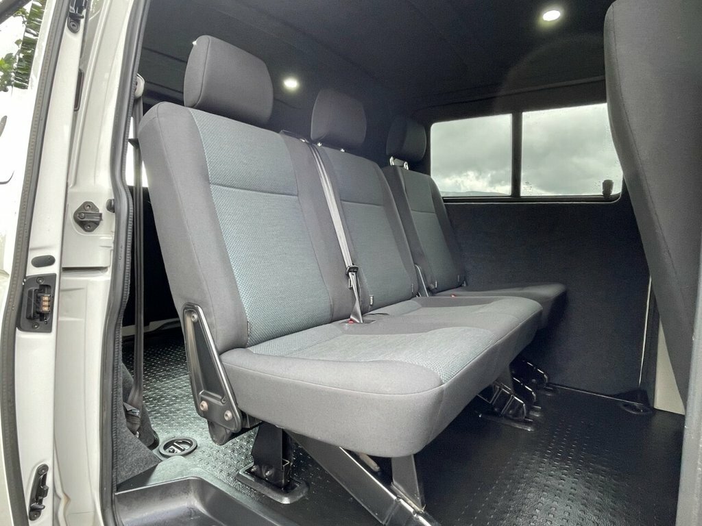 Volkswagen Transporter 2L Startline GF69USW White #2