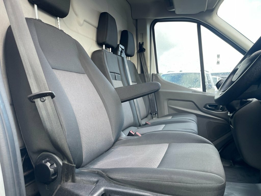 Ford Transit Custom 2L Leader BJ72UXB White #3