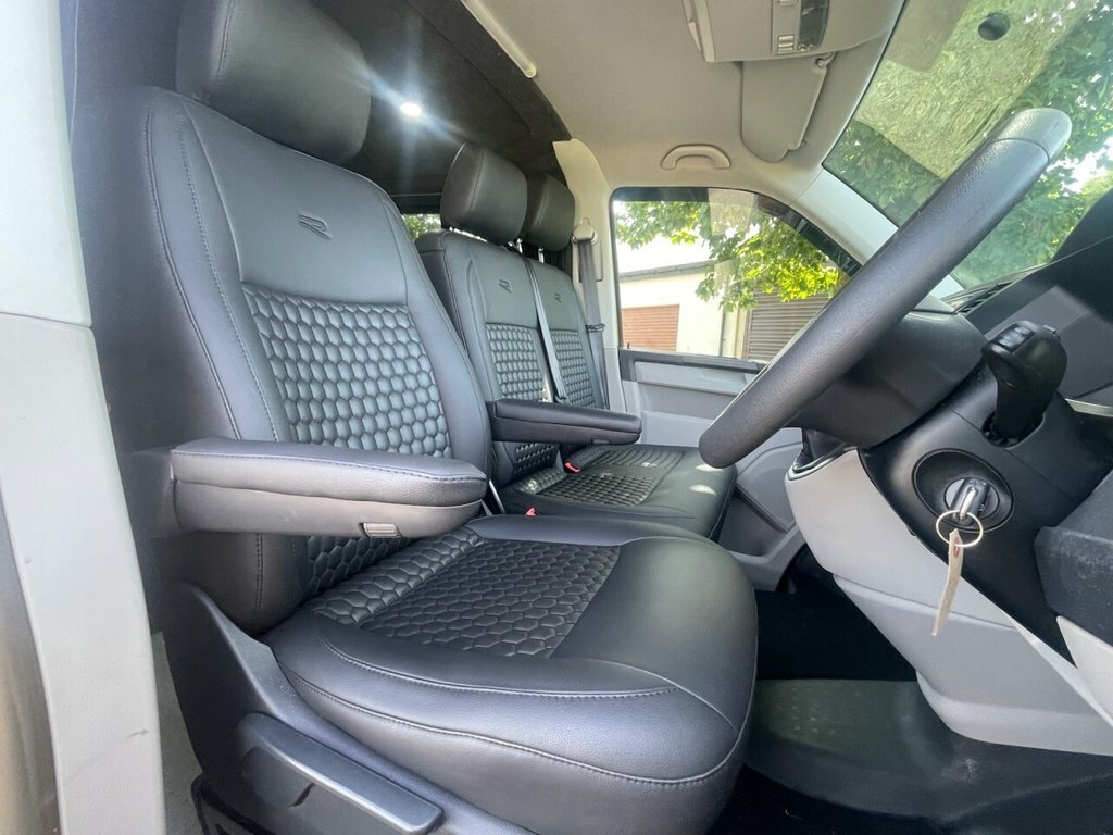 Volkswagen Transporter 2L Startline Yellow #3