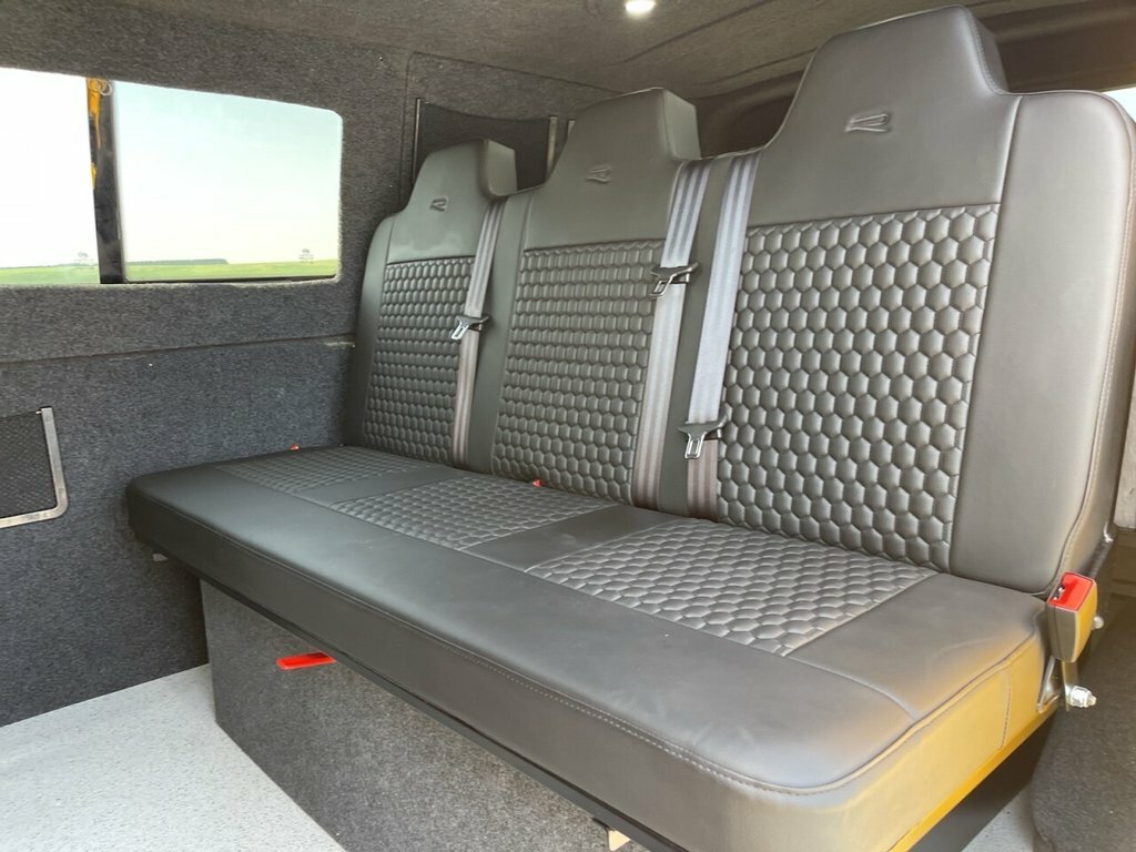Volkswagen Transporter 2L Startline Yellow #5