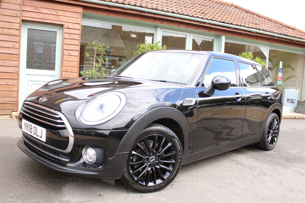 Mini Clubman 1.5 Cooper Euro 6 Ss 6Dr YK18OLJ #3