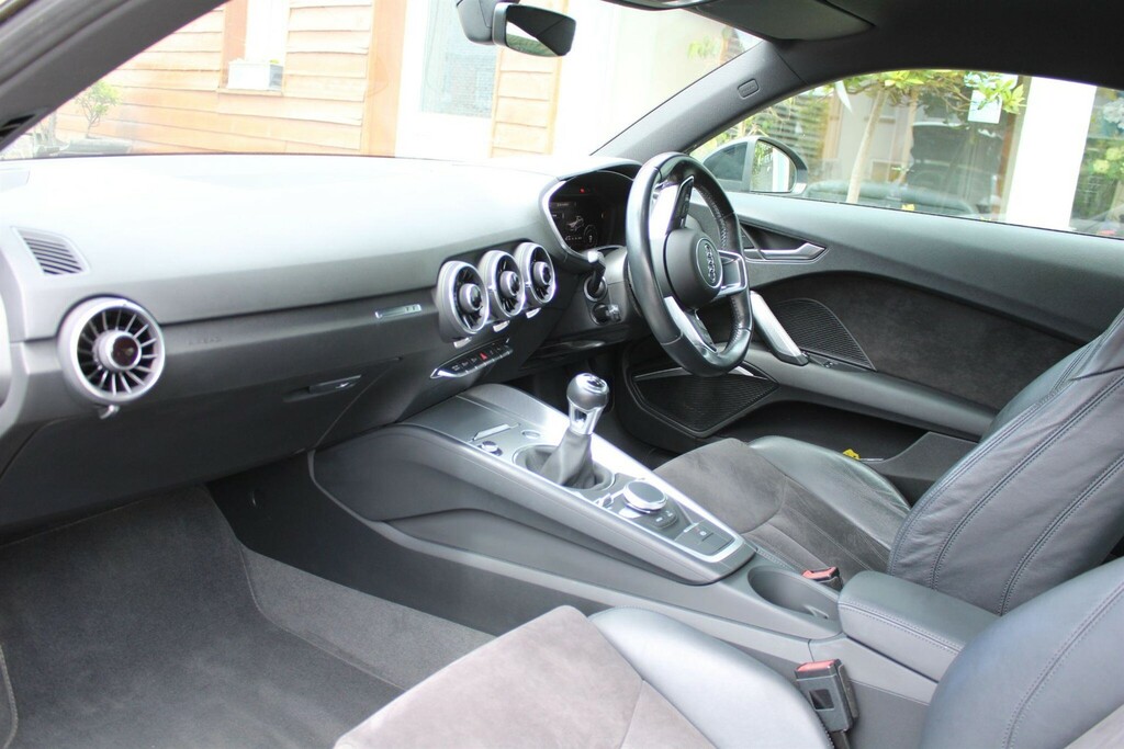 Audi TT 1.8 Tfsi Sport Euro 6 Ss  #2