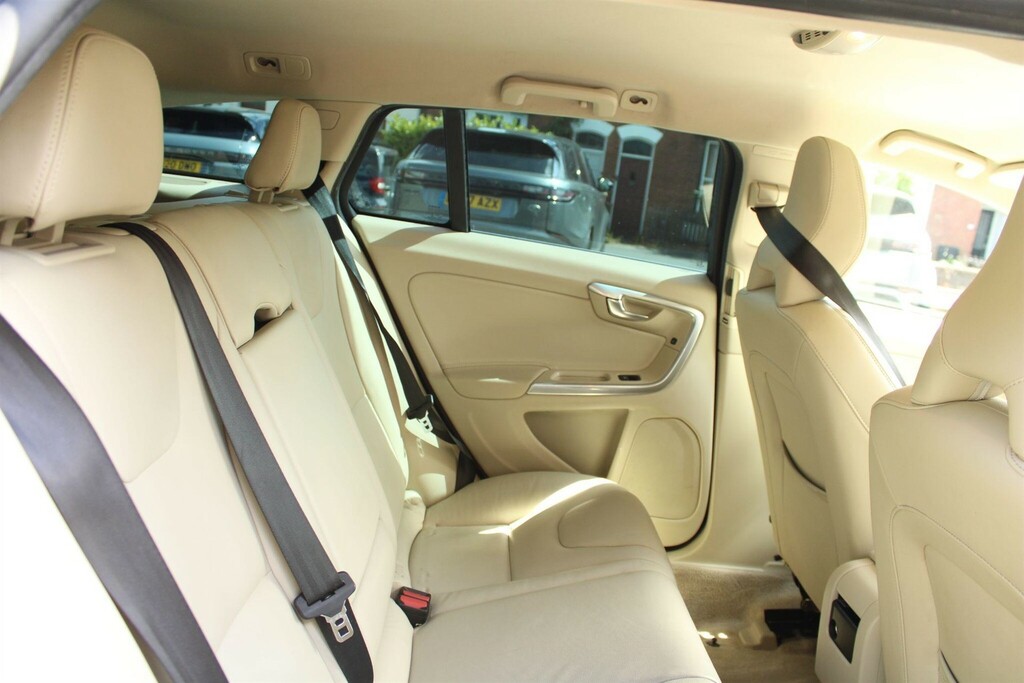 Volvo V60 1.6 D2 Se Lux Nav Powershift Euro 5 Ss Grey #12