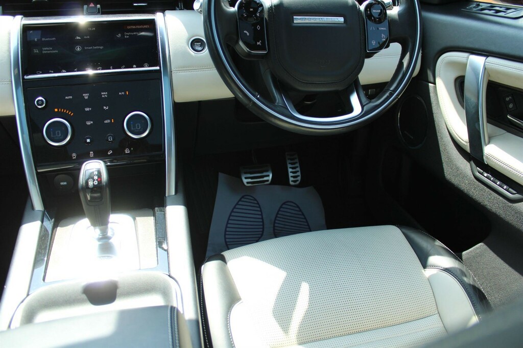 Land Rover Discovery Sport R-dynamic Se Red #29