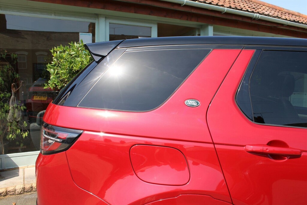 Land Rover Discovery Sport R-dynamic Se Red #43