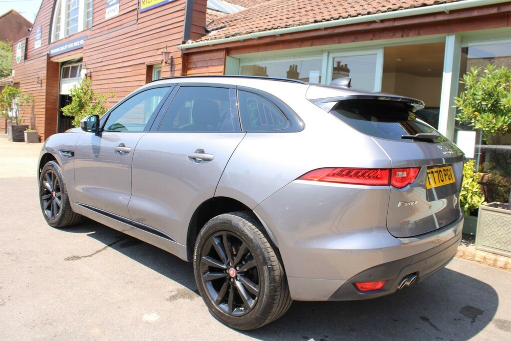 Jaguar F-Pace 2.0 D180 Chequered Flag Awd Euro 6 Ss Grey #2