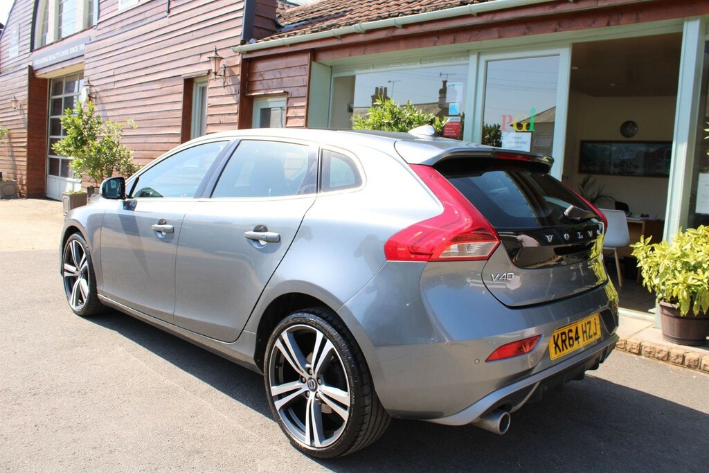 Volvo V40 2.0 D4 R-design Lux Nav Geartronic Euro 6 Ss  #2