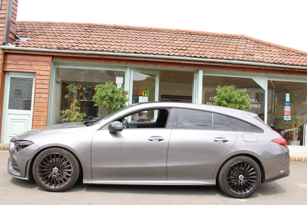 Mercedes-Benz CLA Class 1.3 Amg Line Premium Plus 2 Shooting Brake 7G-dc  #5