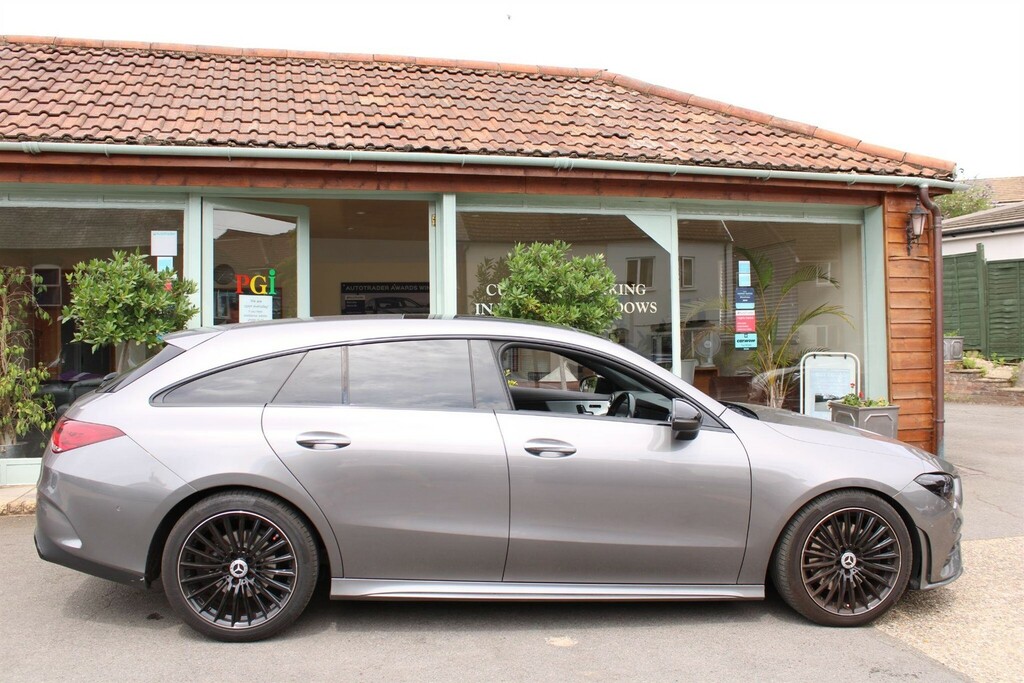 Mercedes-Benz CLA Class 1.3 Amg Line Premium Plus 2 Shooting Brake 7G-dc  #4