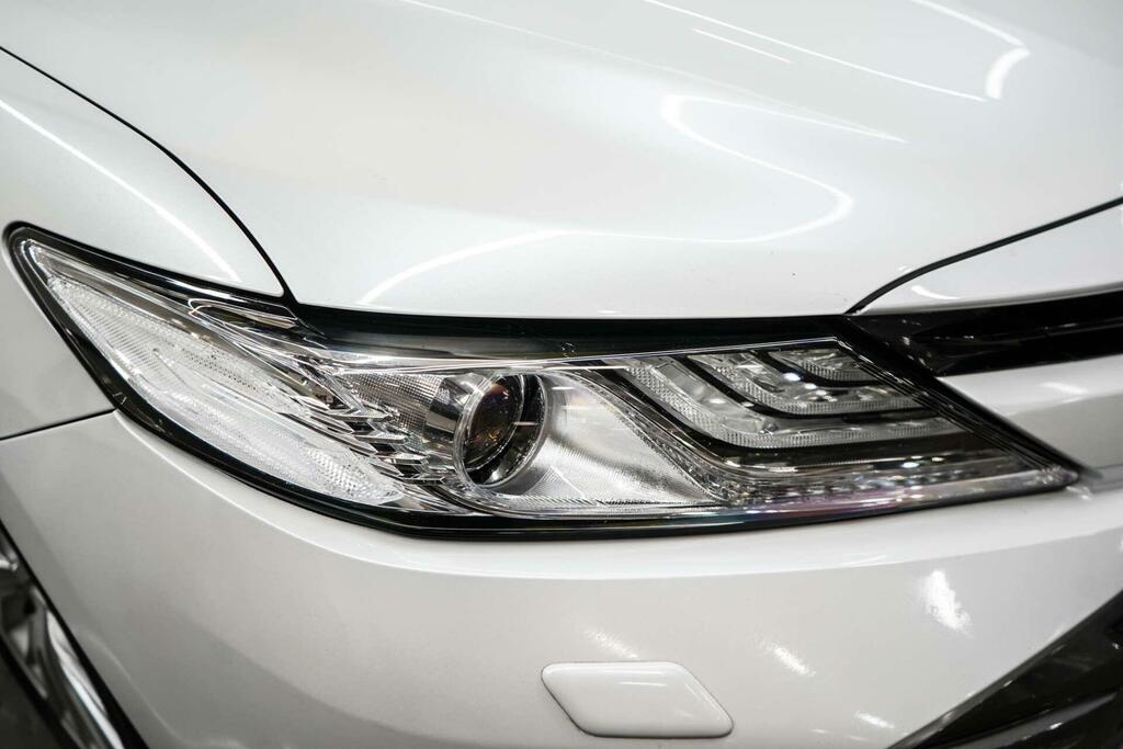 Toyota Camry 2.5 Vvt-h Excel Cvt Euro 6 Ss White #6