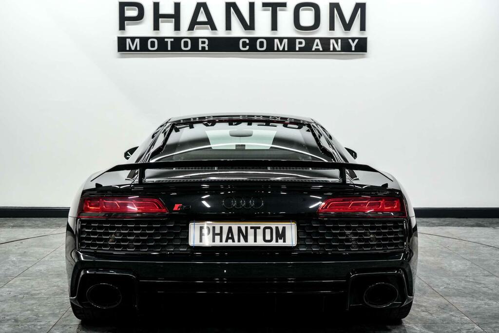 Audi R8 Performance Edition Black #4