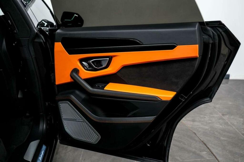 Lamborghini Urus  Black #14