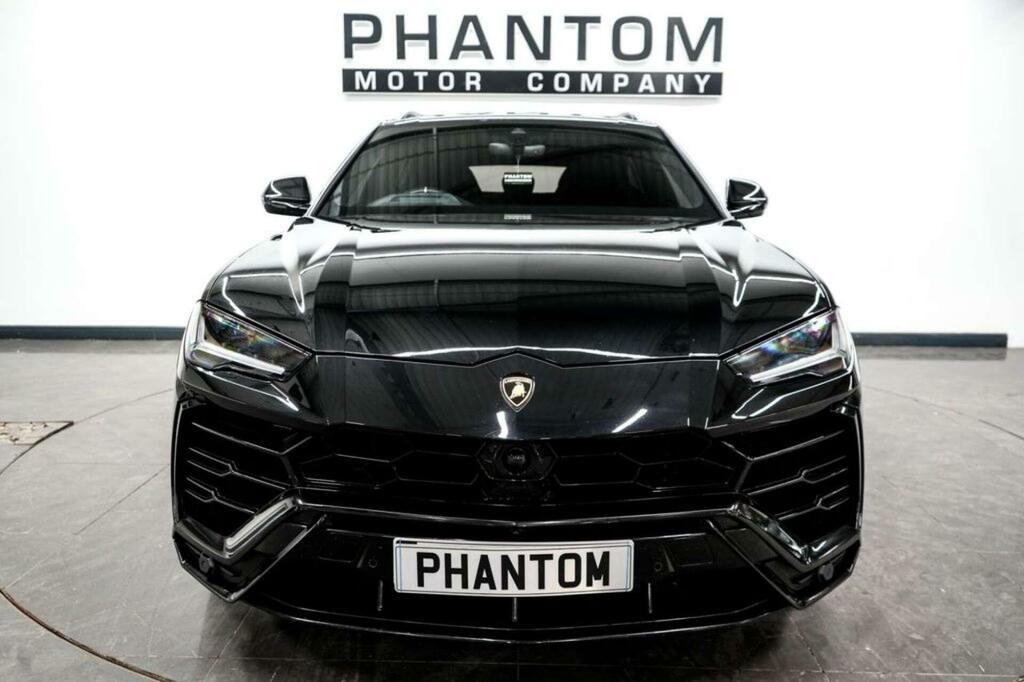 Lamborghini Urus  Black #7