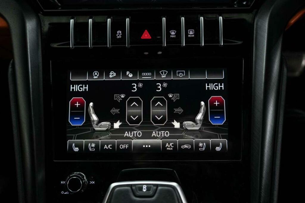 Lamborghini Urus  Black #32