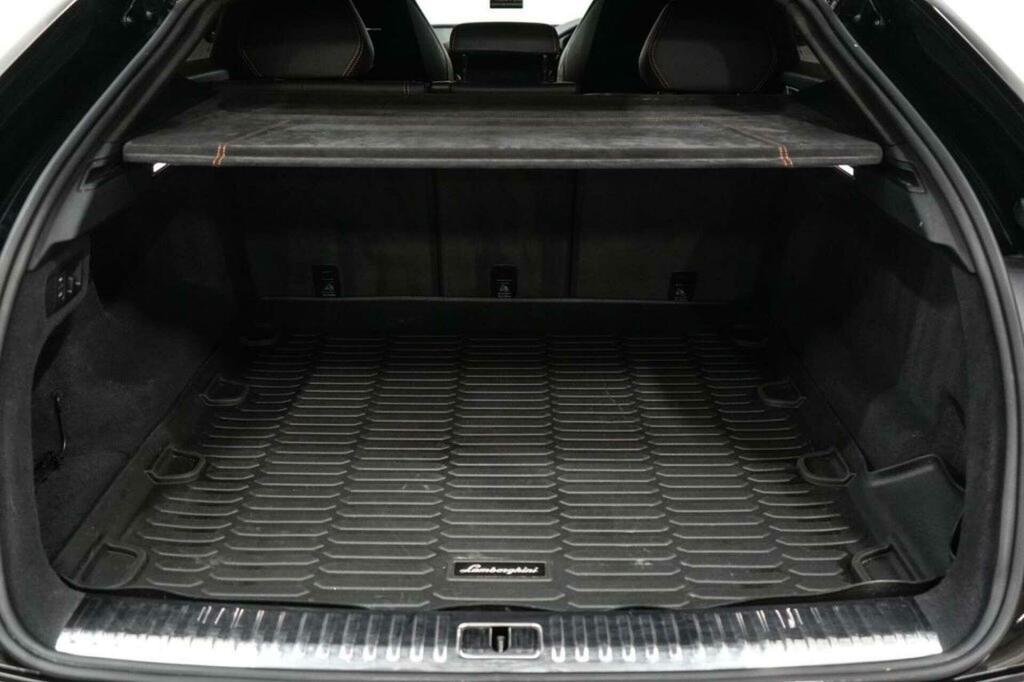 Lamborghini Urus  Black #39