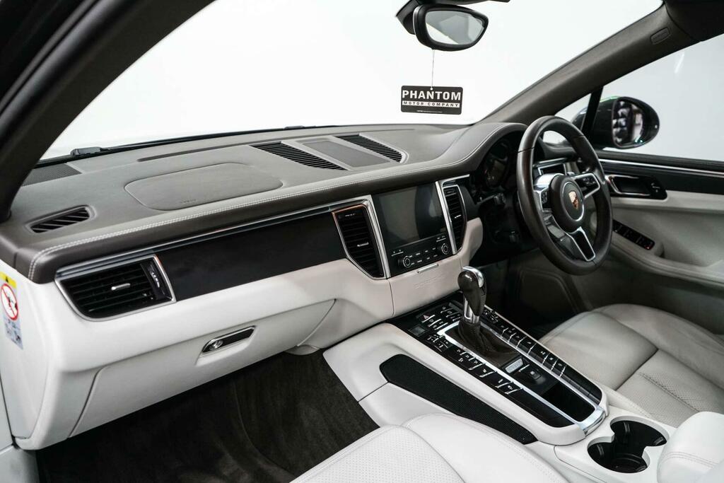 Porsche Macan Suv 3.0 T V6 Gts 201818 White #15