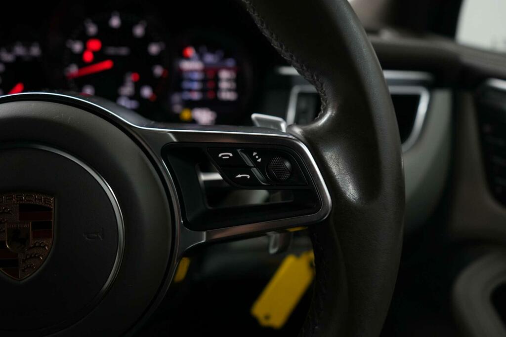 Porsche Macan Suv 3.0 T V6 Gts 201818 White #38