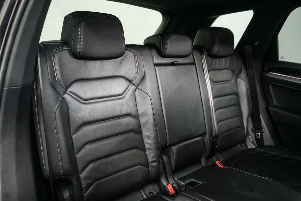 Volkswagen Touareg 3L Black Edition Black #22