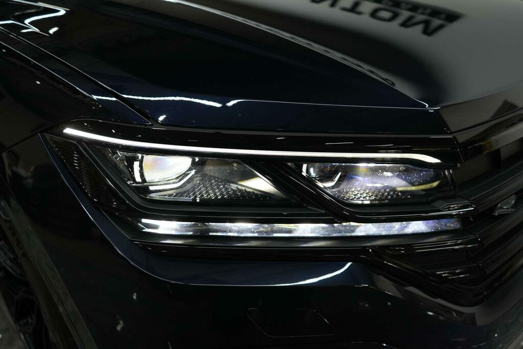 Volkswagen Touareg 3L Black Edition Black #48