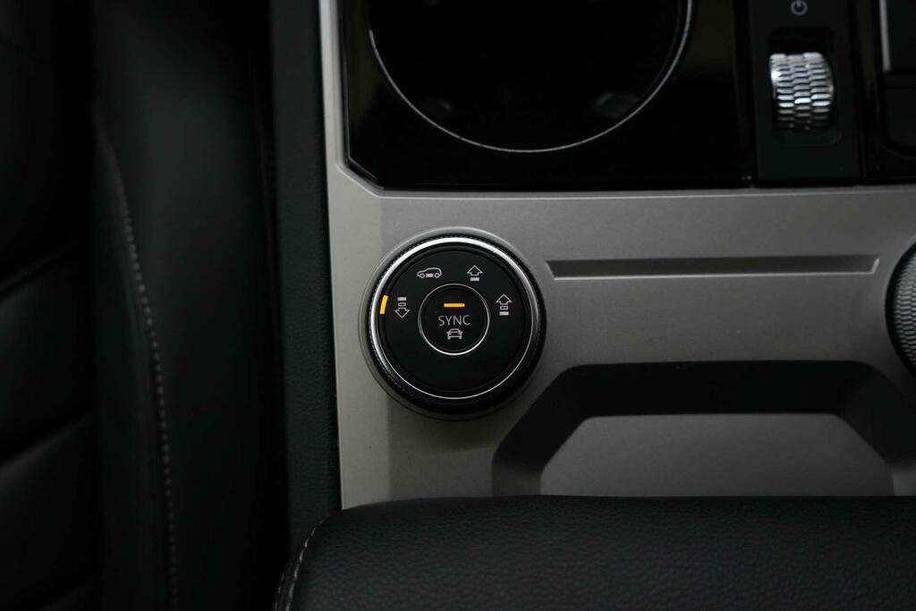 Volkswagen Touareg 3L Black Edition Black #28