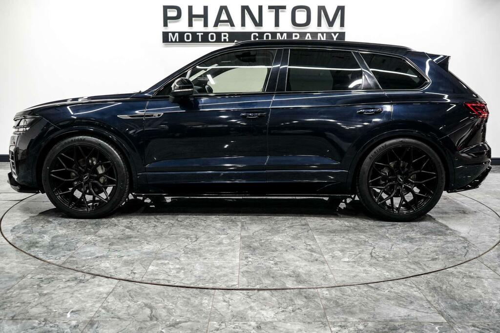 Volkswagen Touareg Black Edition Blue #3