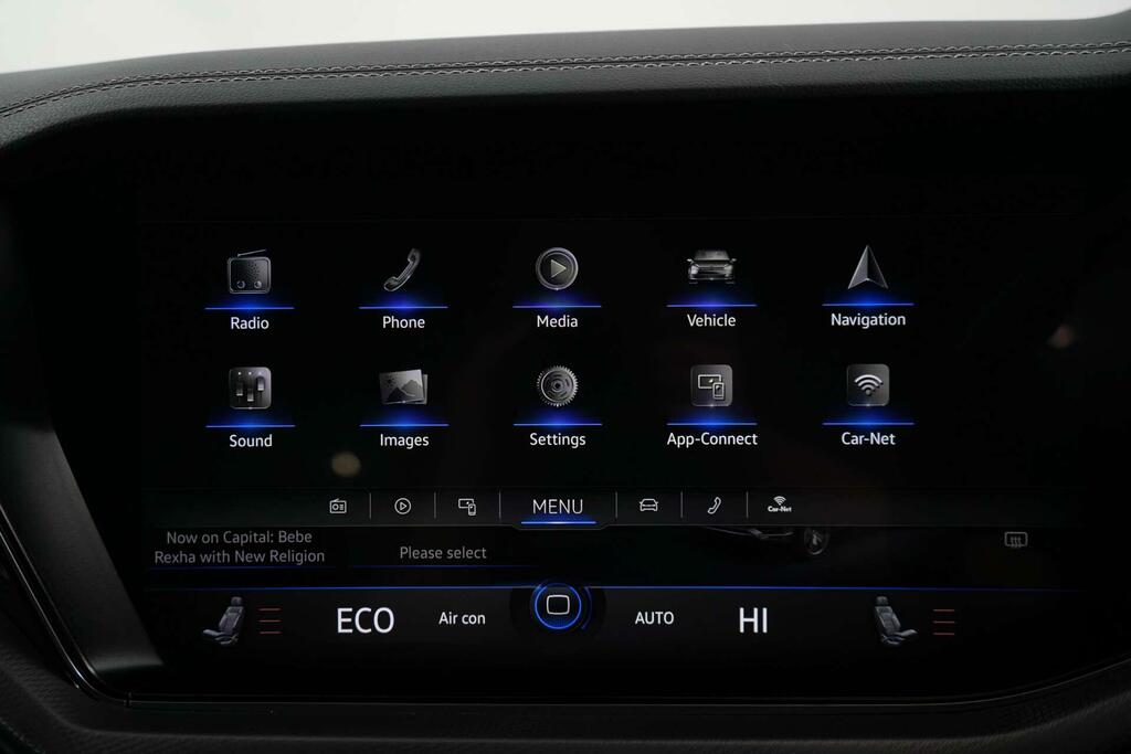 Volkswagen Touareg 3L Black Edition Black #33