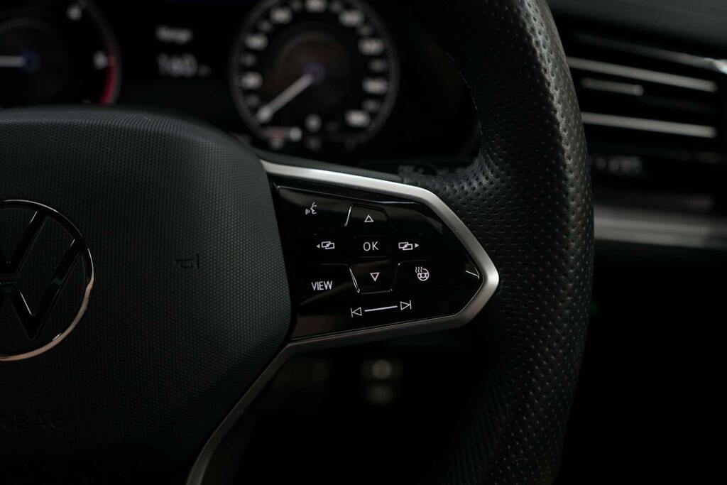 Volkswagen Touareg 3L Black Edition Black #43