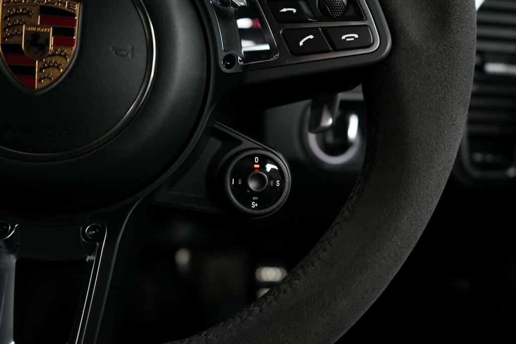 Porsche Cayenne V6 E-hybrid Blue #43