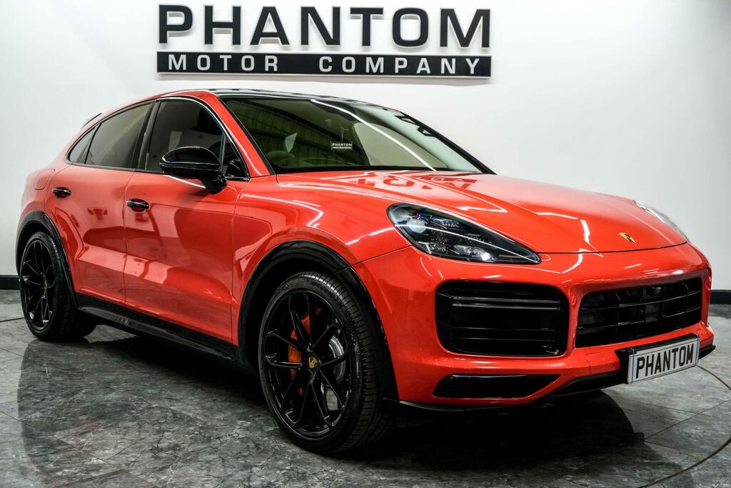 Porsche Cayenne Turbo Orange