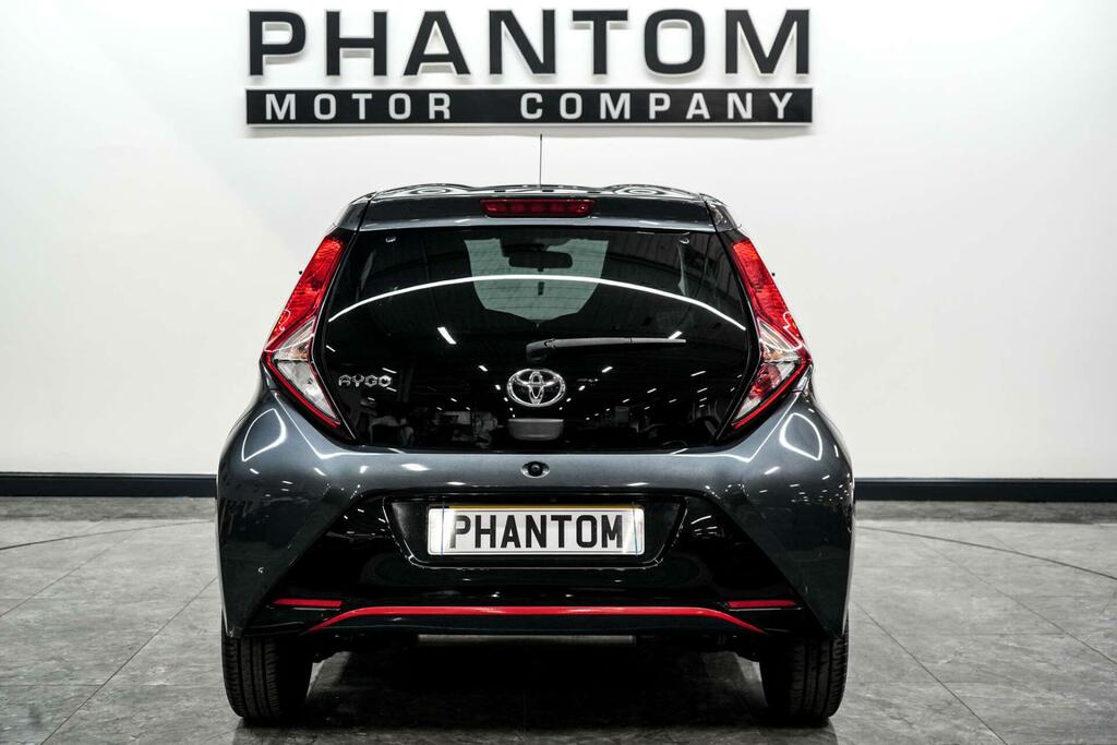Toyota Aygo X X-trend Grey #4