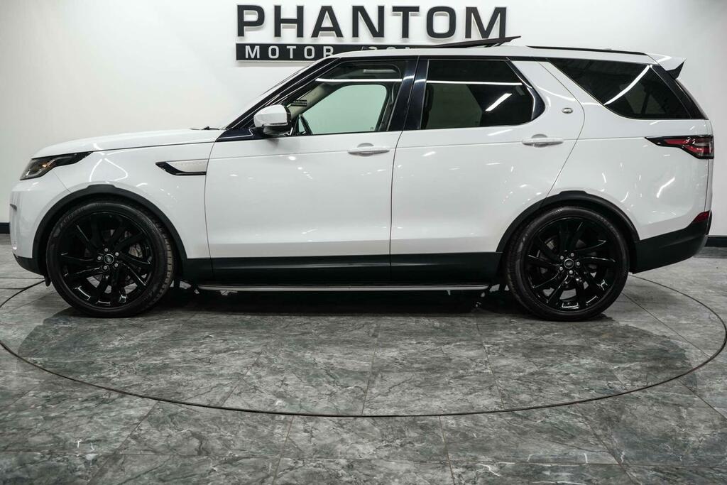Land Rover Discovery Hse White #3
