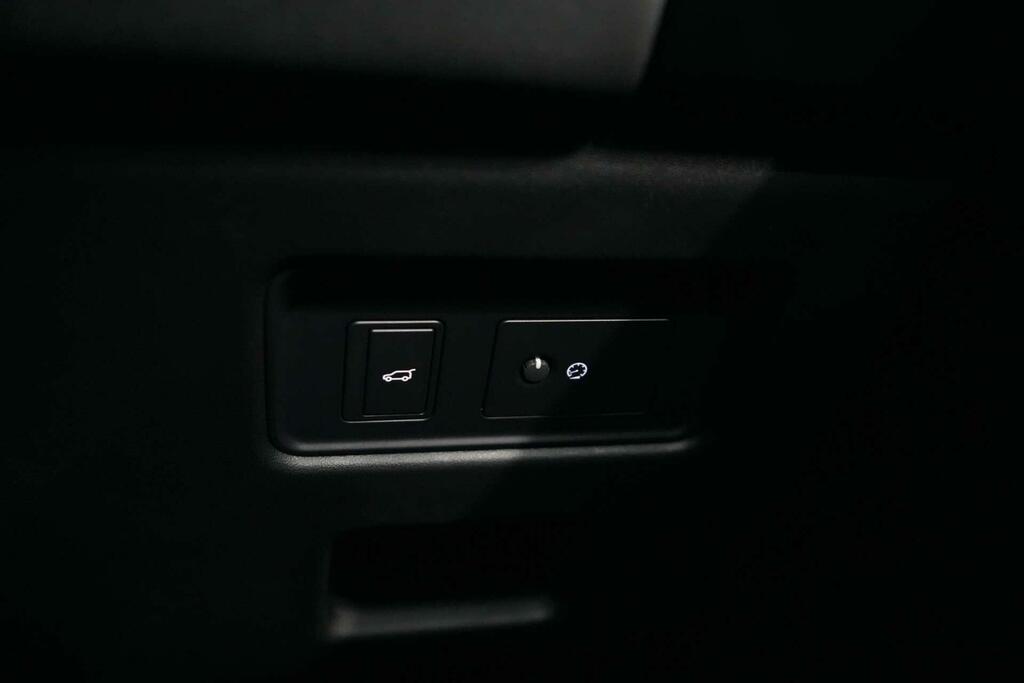 Land Rover Discovery Se Tech Edition4  #46