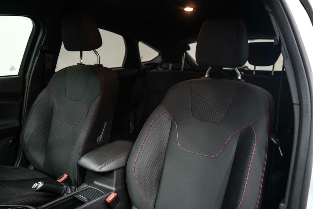 Ford Focus St-line Tdci White #13