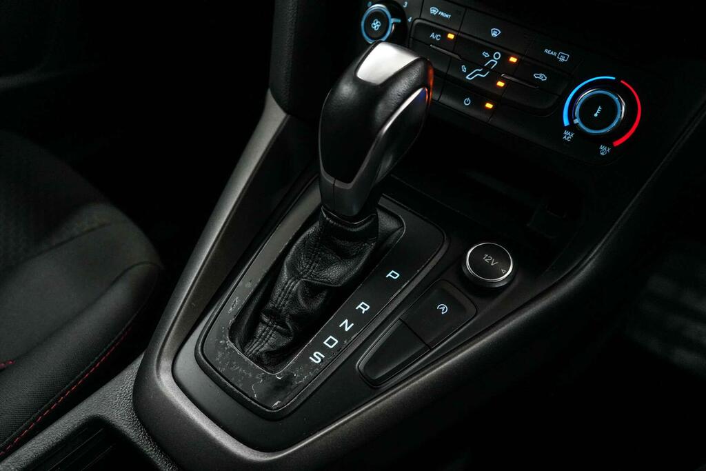 Ford Focus St-line Tdci White #26