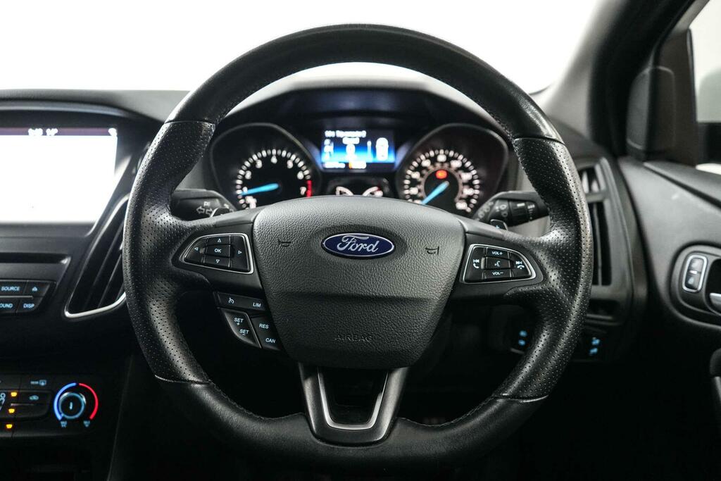 Ford Focus St-line Tdci White #36