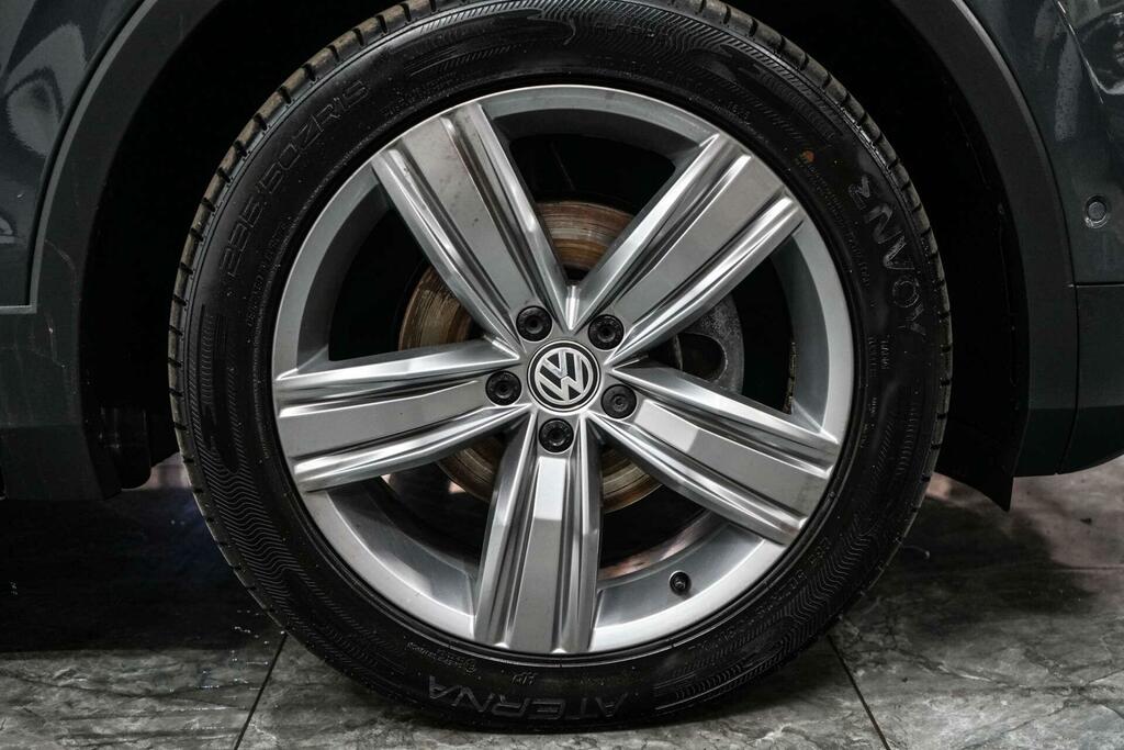 Volkswagen Tiguan Match Tdi Silver #7